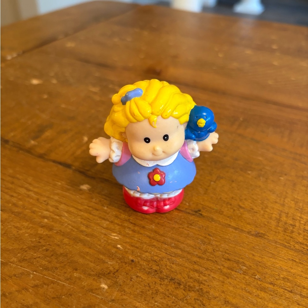 Fisher Price Little People Sarah Lynn with bird as is